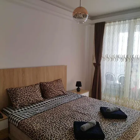 Apartment Sky City 25th & 33th Floor With Pool & Spa & Fitness & Parking Including In Price Skopje