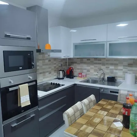 Sky City 25th & 33th Floor With Pool & Spa & Fitness & Parking Including In Price